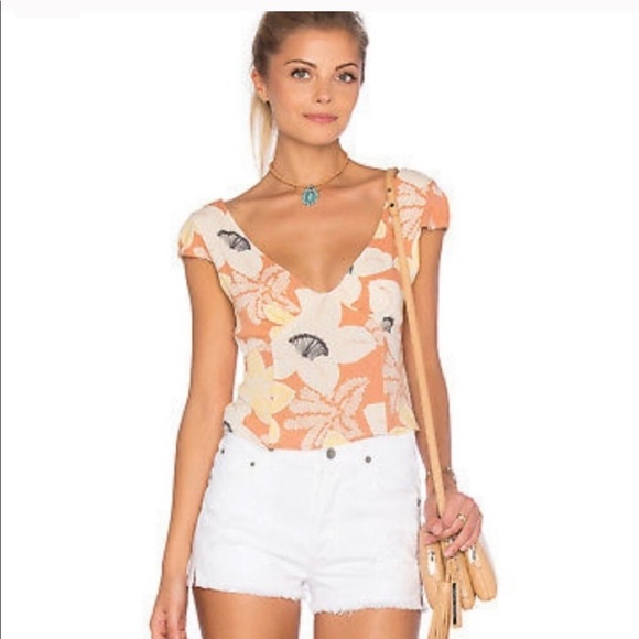 Free People Tops - Free people summer top, size 4 and 6, peach color